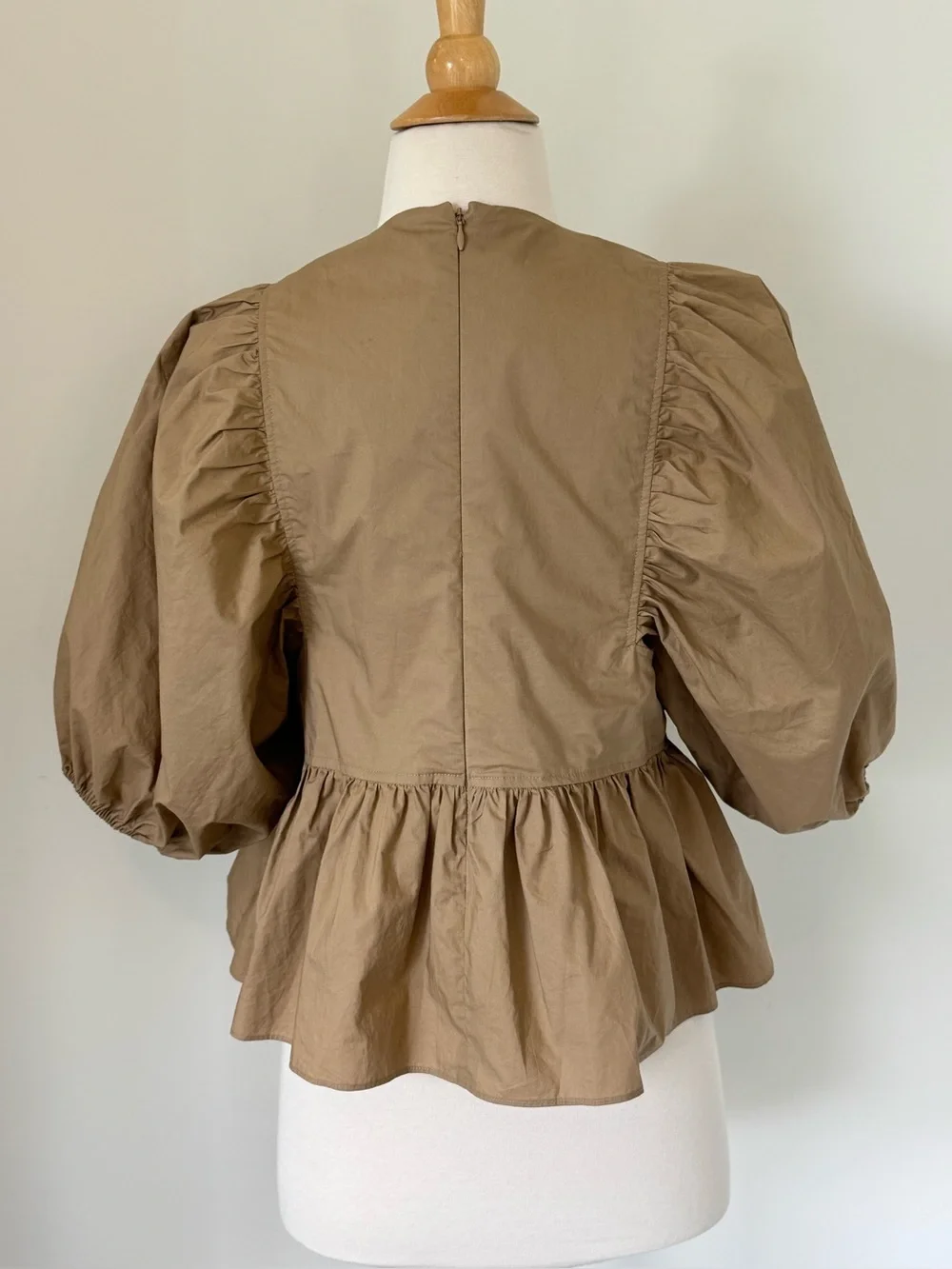 HUNTER BELL Landry Top Womens Medium Poplin Cotton Puff Short Sleeve Cropped